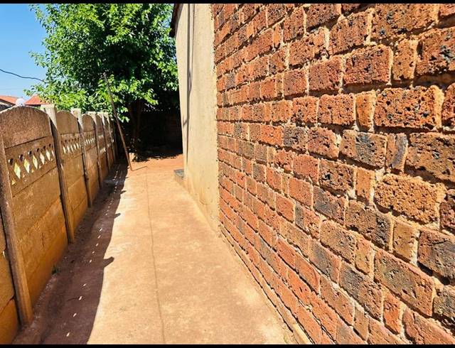 0 BEDROOM HOUSE FOR SALE IN ECALENI